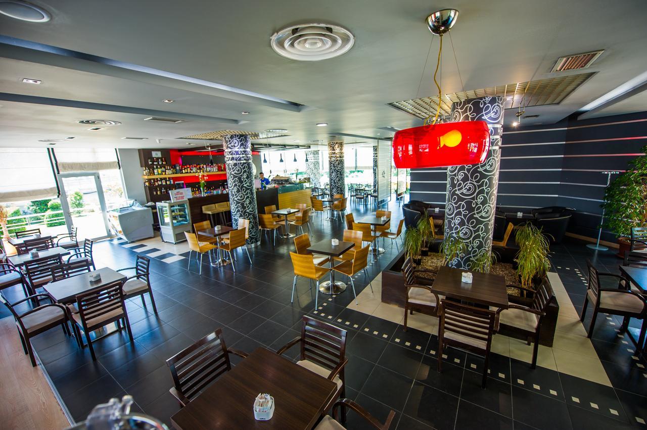 Luani A Hotel Shkoder Ngoại thất bức ảnh